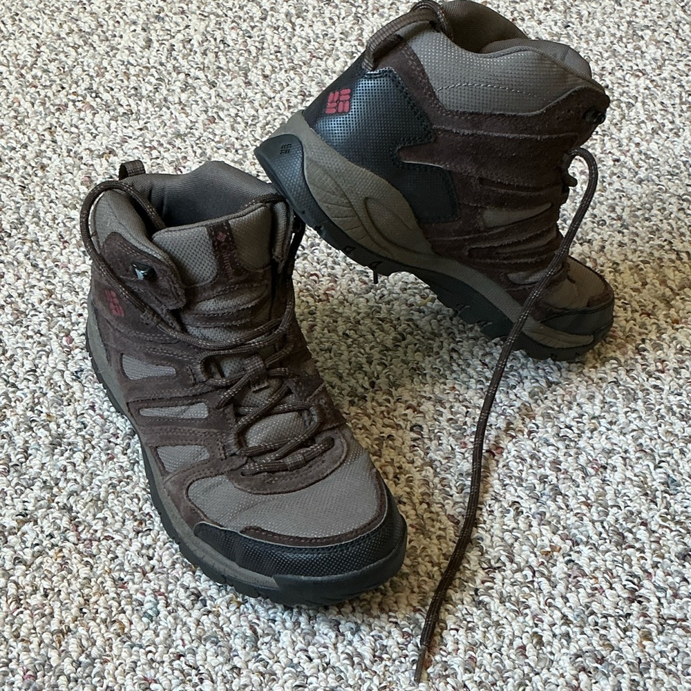 Columbia Men's Brown Gray Hiking Boots